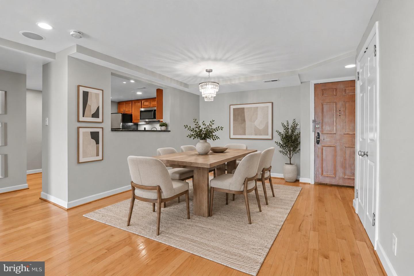1080 Wisconsin Ave Nw #2012 Property Photo 2
