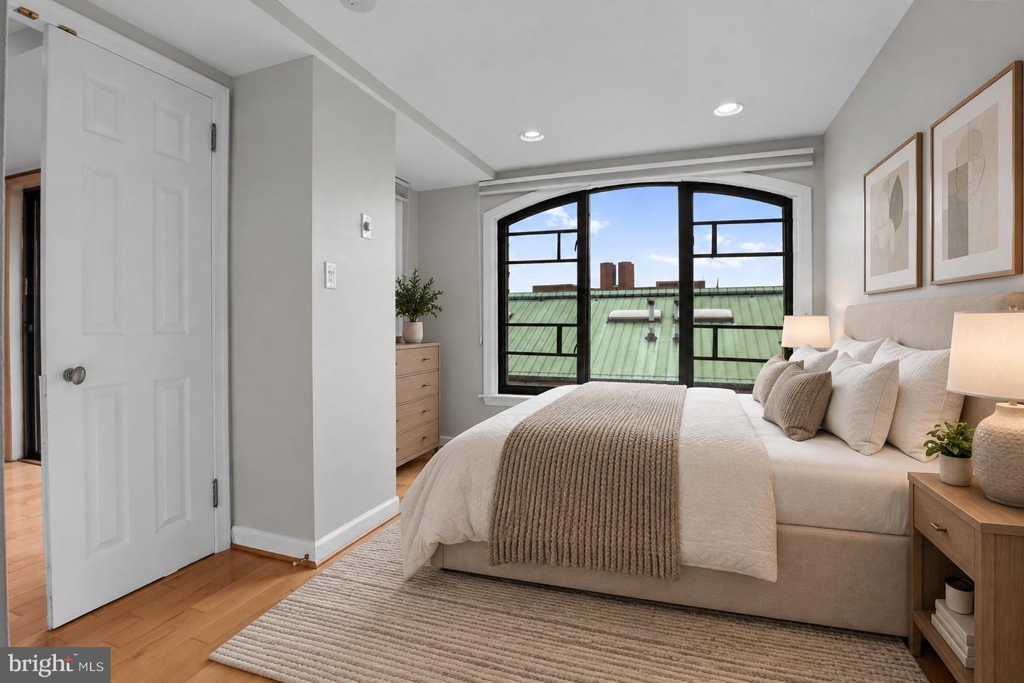 1080 Wisconsin Ave Nw #2012 Property Photo 6