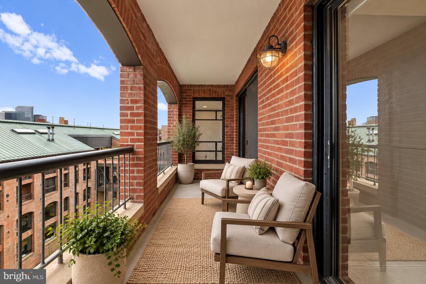 1080 Wisconsin Ave Nw #2012 Property Photo 7