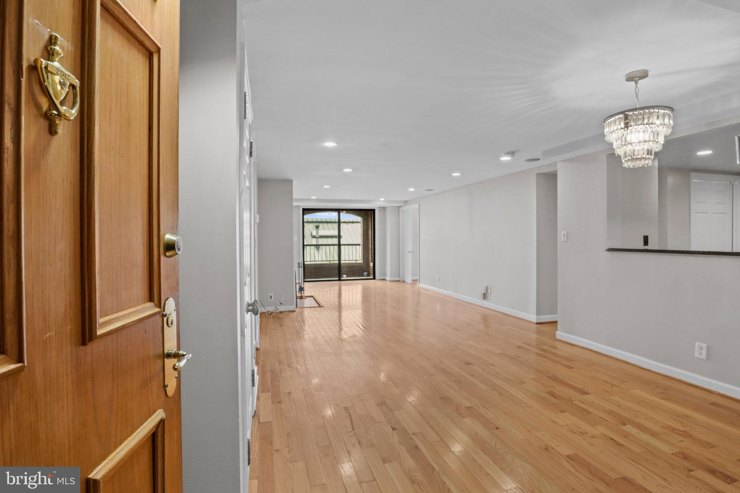 1080 Wisconsin Ave Nw #2012 Property Photo 9