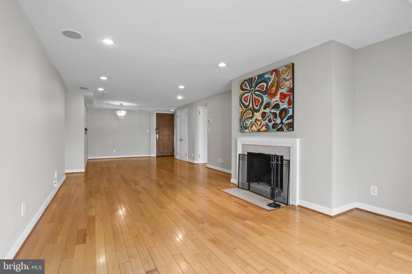 1080 Wisconsin Ave Nw #2012 Property Photo 10
