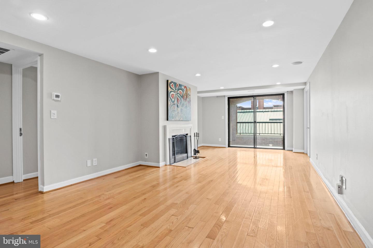 1080 Wisconsin Ave Nw #2012 Property Photo 12
