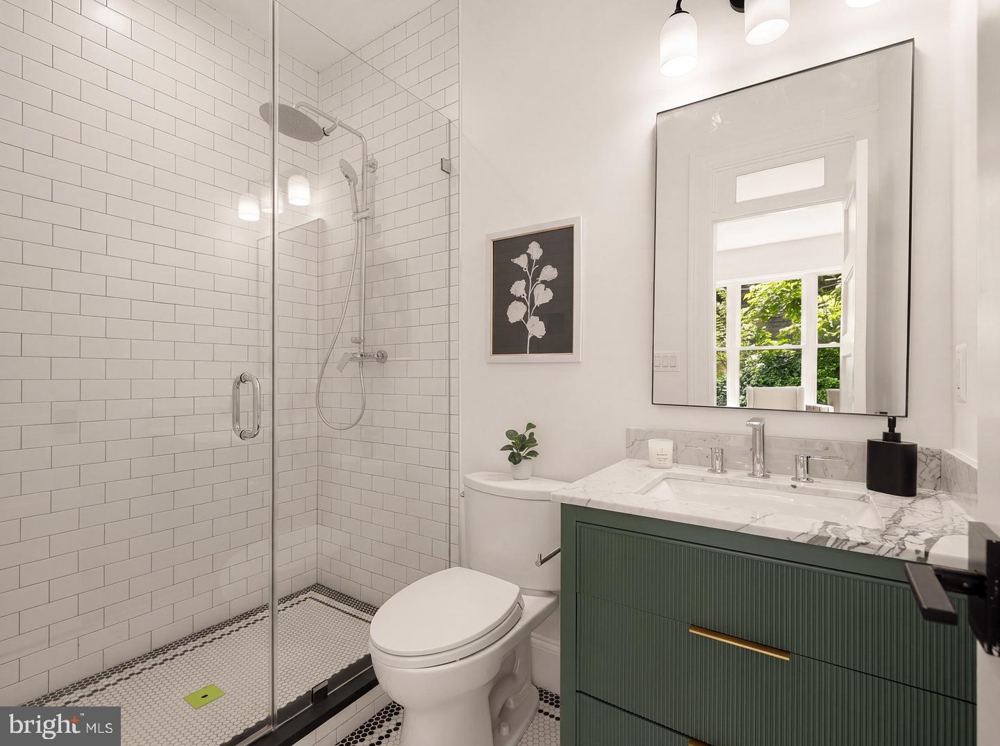1237 4th St Nw #b1 Property Photo 16