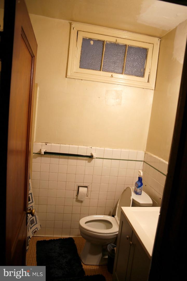 4009 9th St Ne Property Photo 7