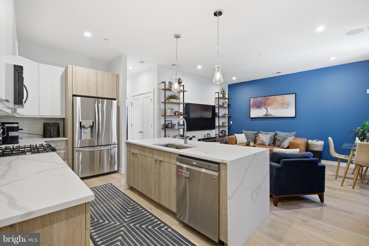 1507 RHODE ISLAND AVE NE #6 Property Photo 1