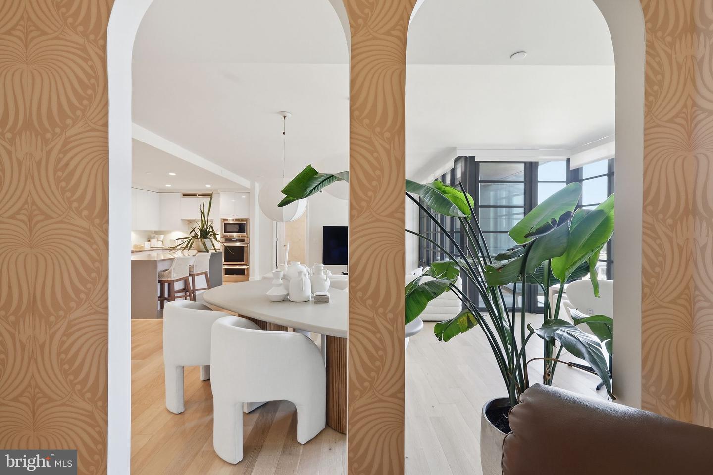 45 Sutton Sq Sw #706 Property Photo 29
