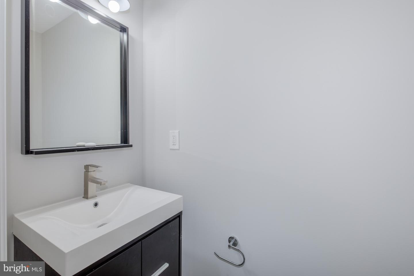 435 Ridge St Nw Property Photo 20