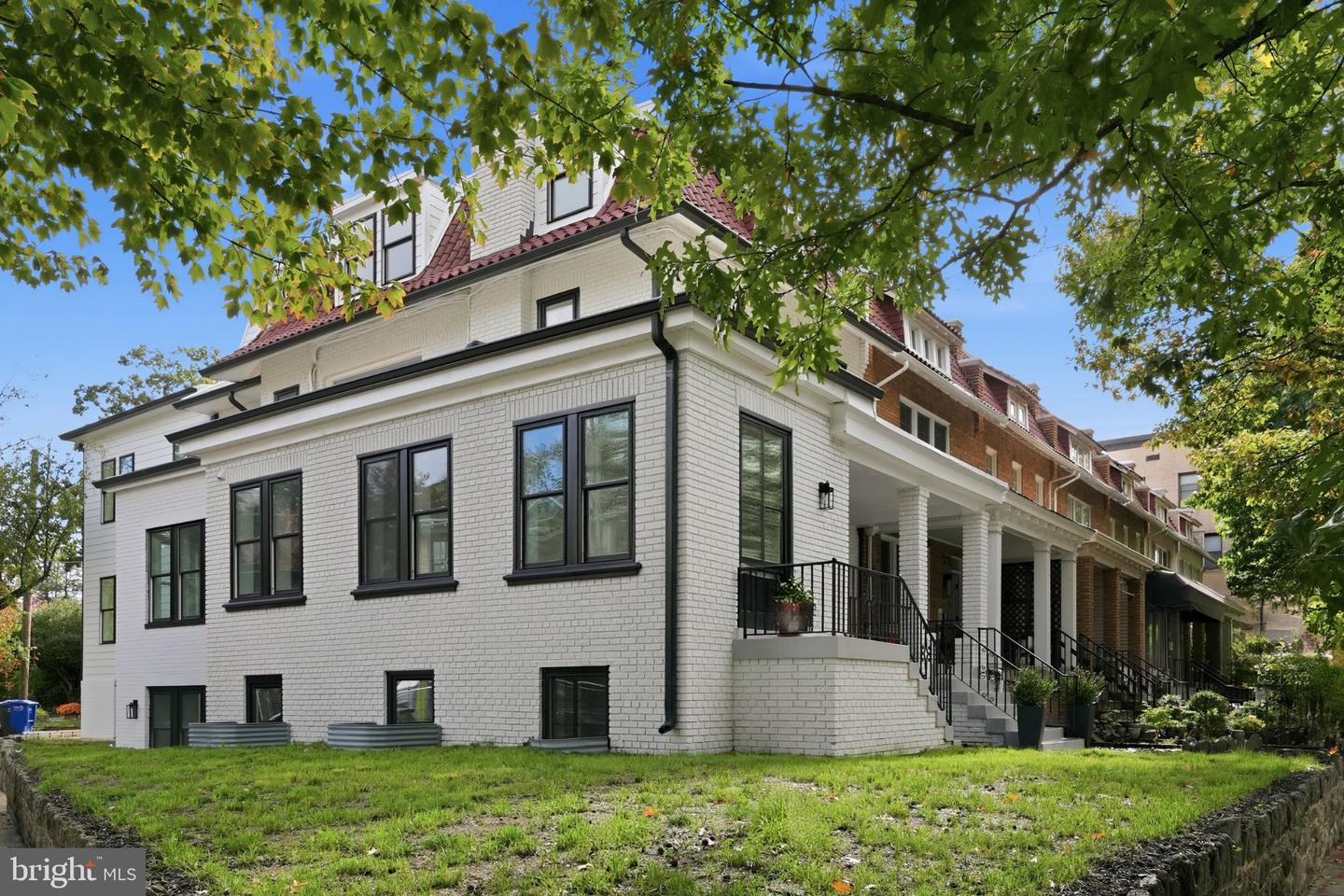 3421 Wisconsin Ave Nw Property Photo 3
