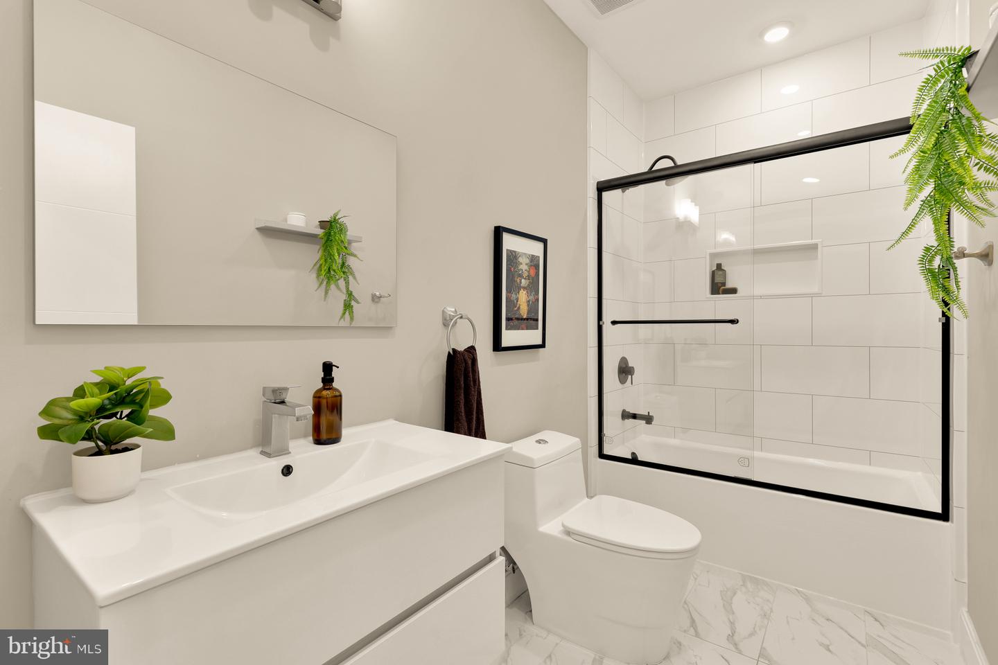 2812 Georgia Ave Nw #7 Property Photo 11