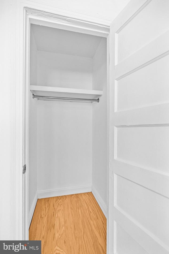 1508 V St Se #2 Property Photo 6
