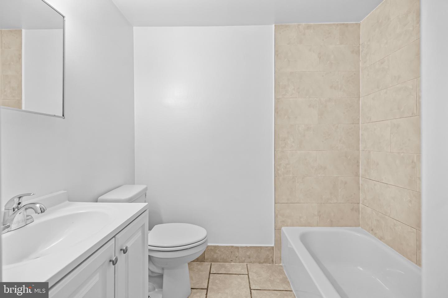1508 V St Se #2 Property Photo 7