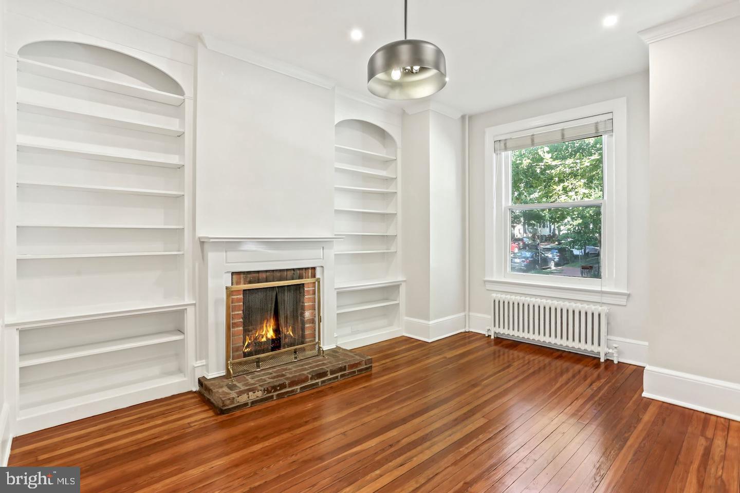 3286 N St Nw Property Photo 6