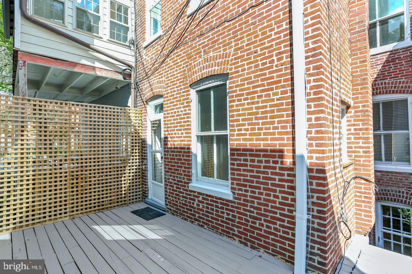 3286 N St Nw Property Photo 33
