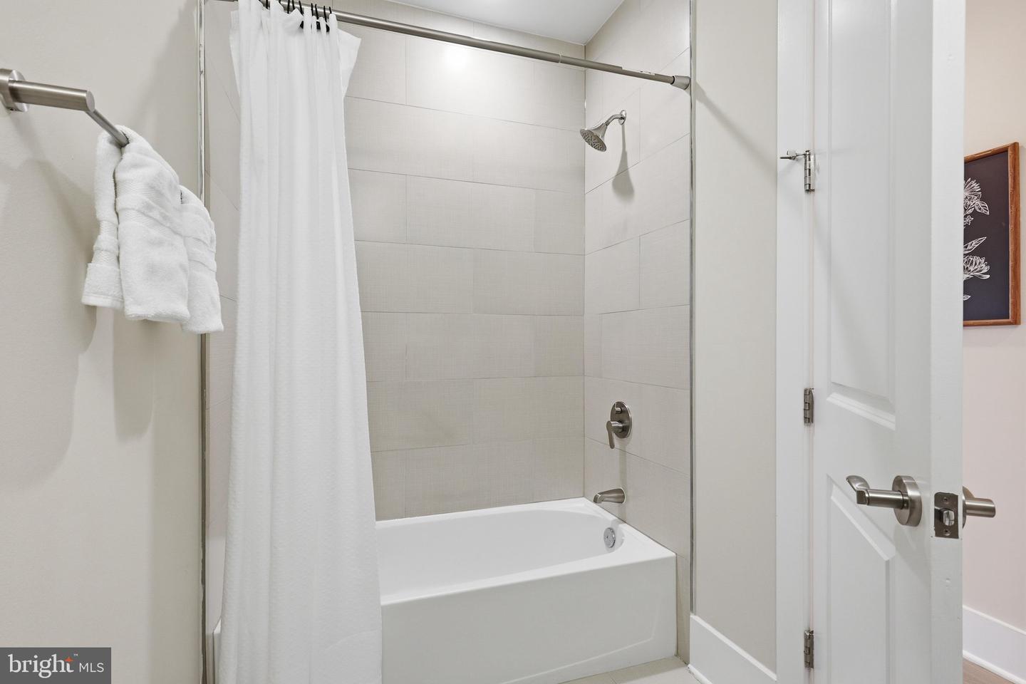 505 Nicholson St Nw Property Photo 25
