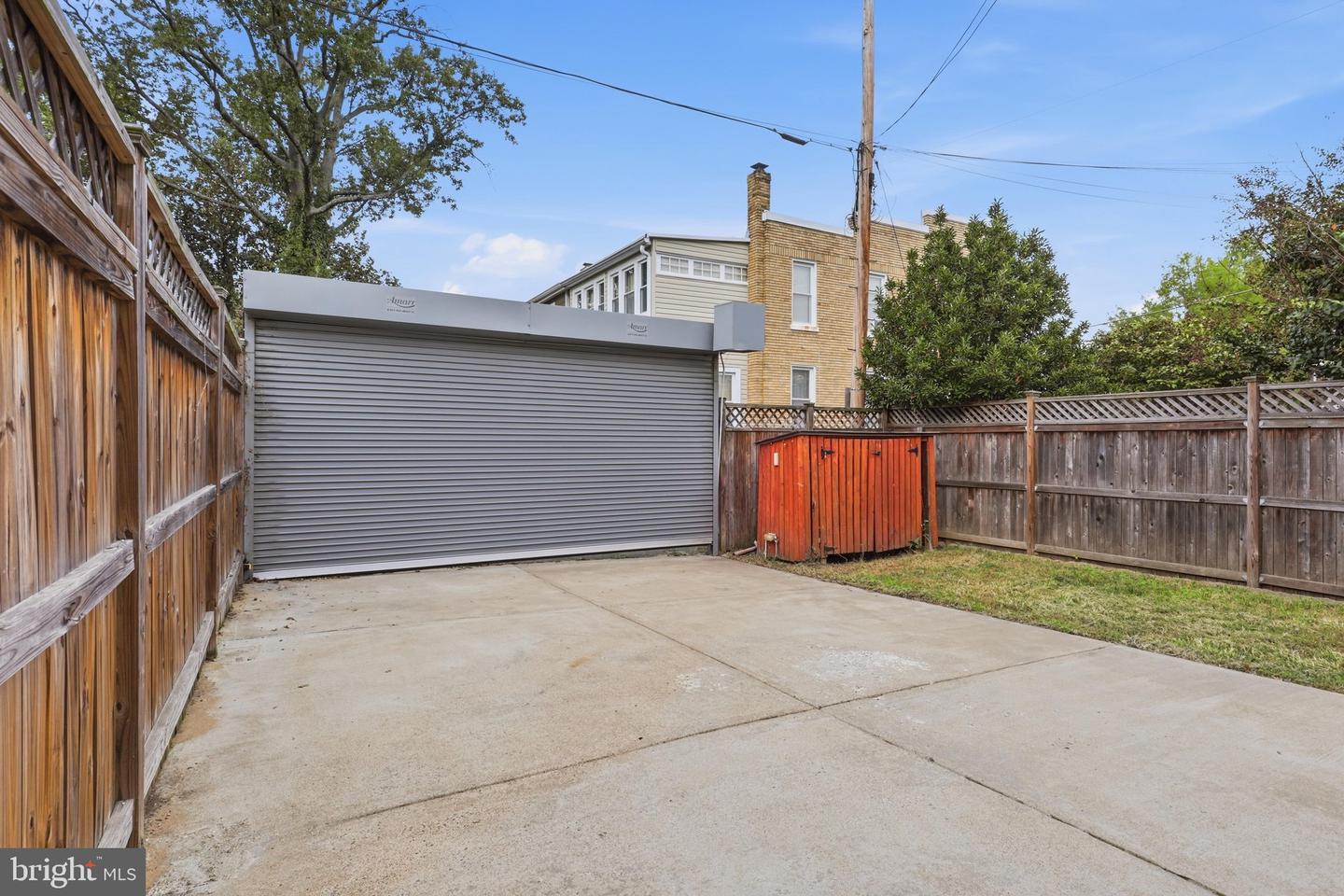 505 Nicholson St Nw Property Photo 36