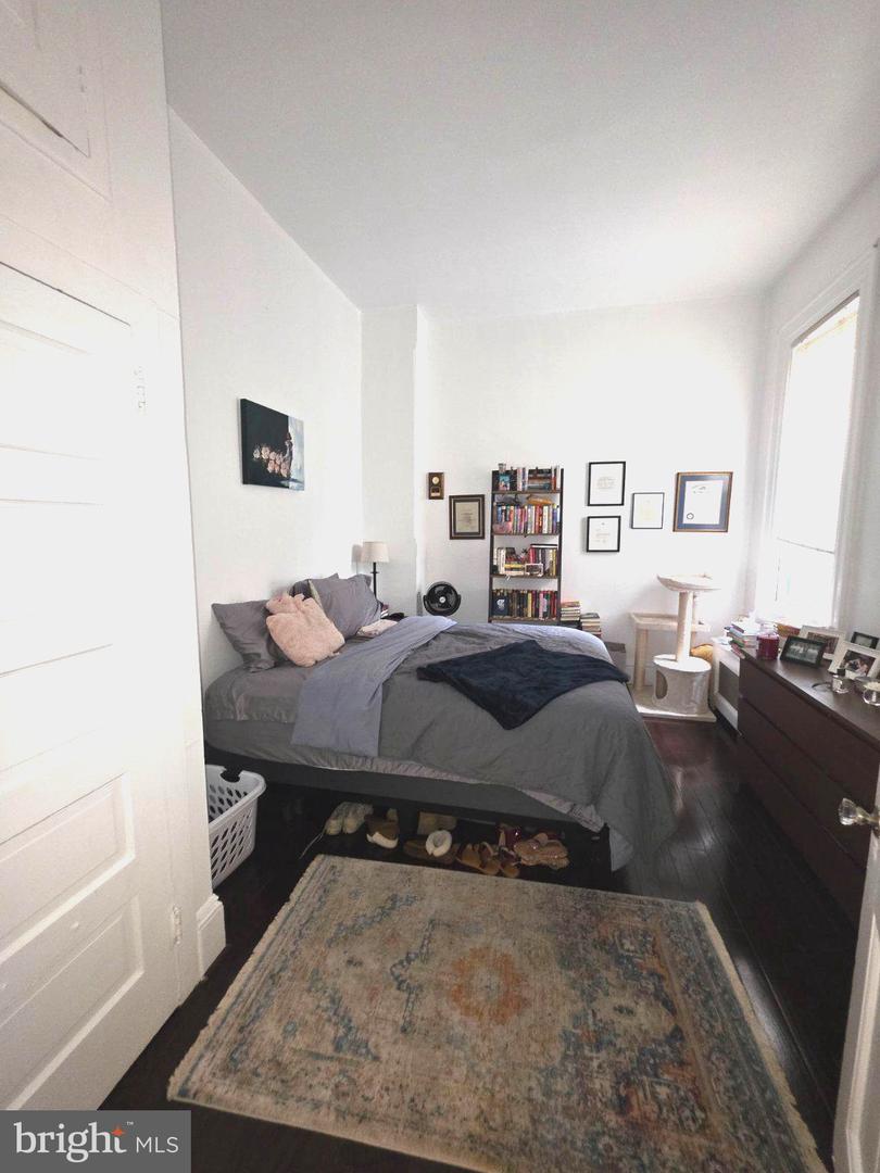 113 4th St Se #b Property Photo 12