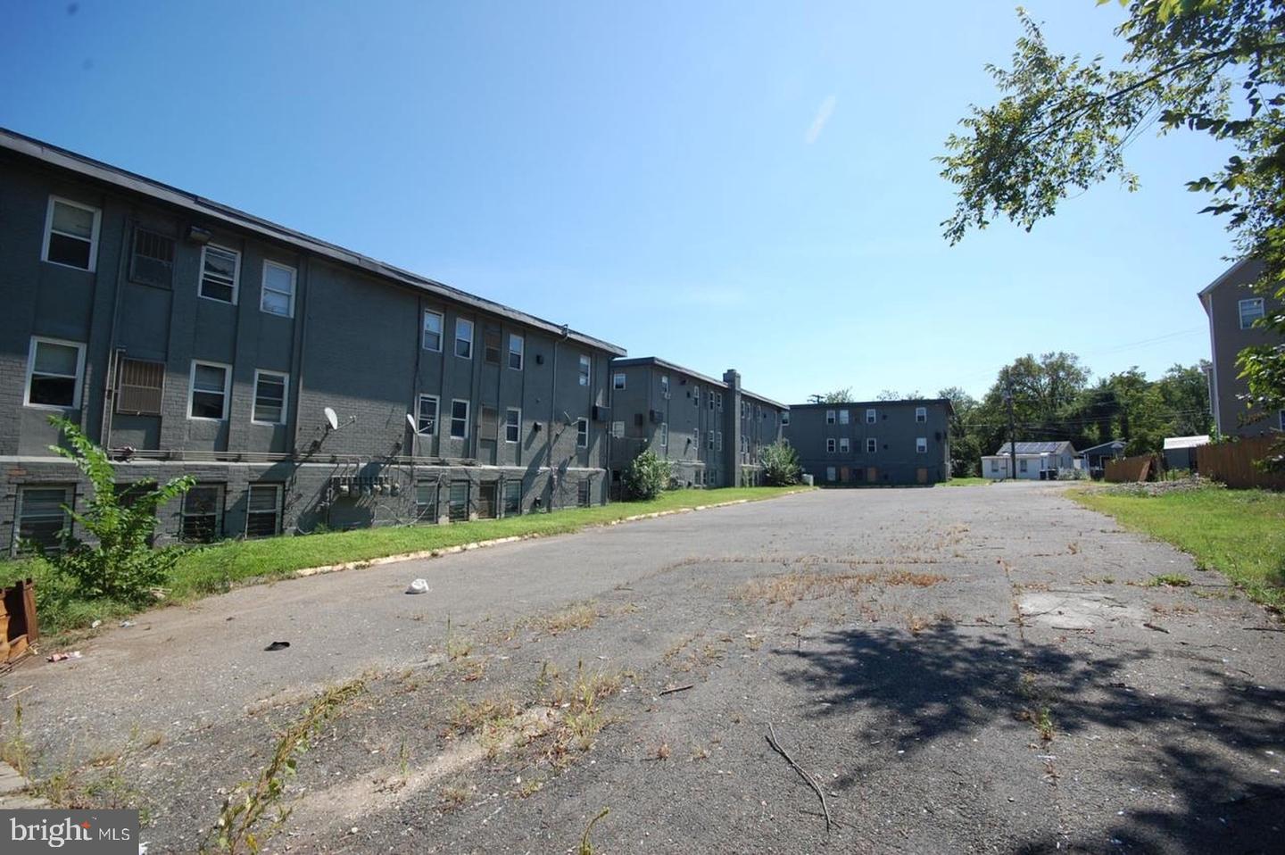 4559 Benning Rd Se Property Photo 11