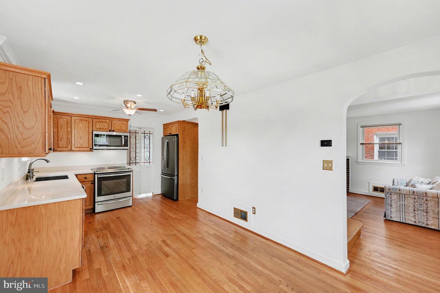 4504 20th St Ne Property Photo 15