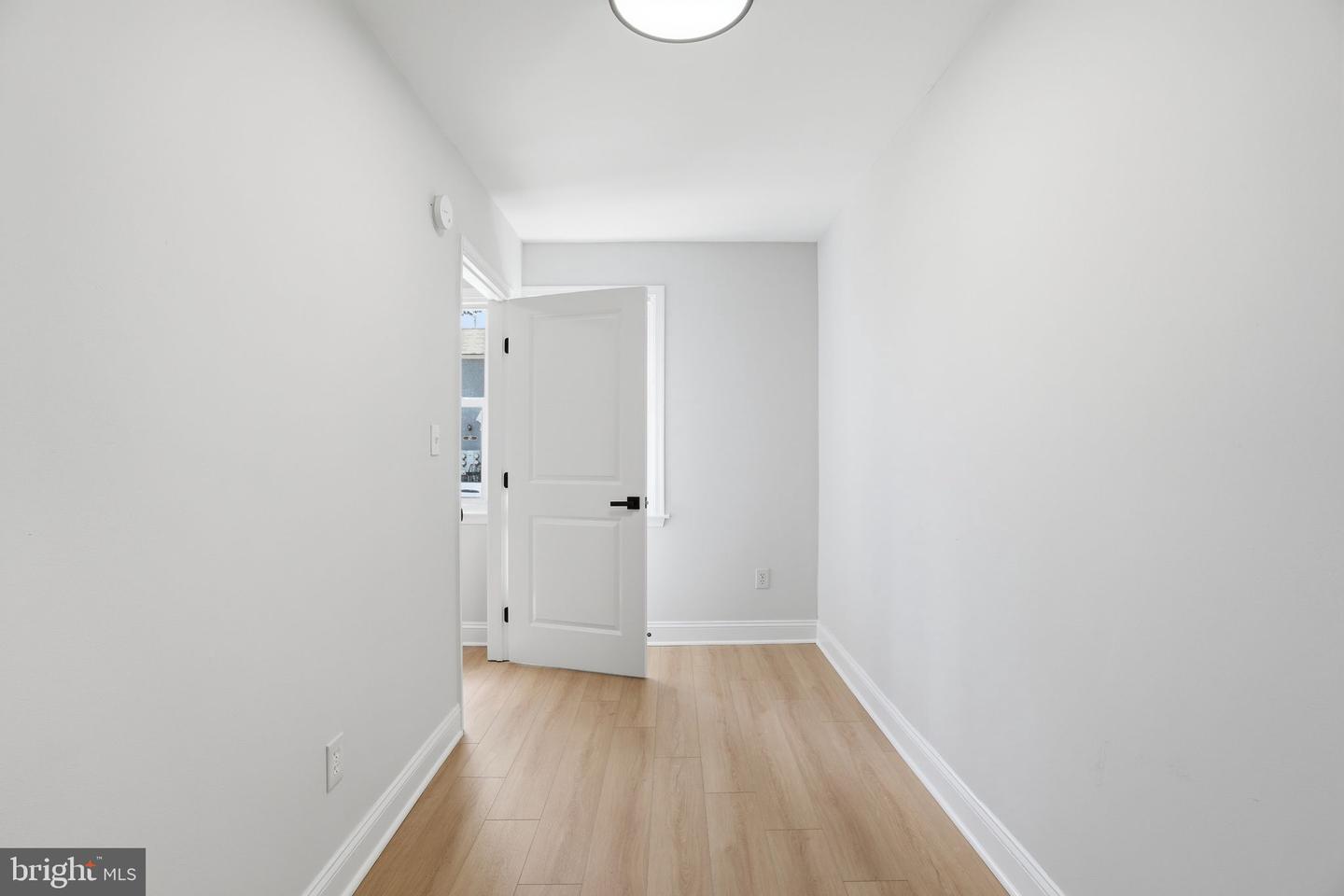1250 Queen St Ne #2 Property Photo 15