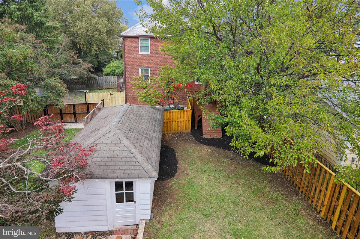 4007 Fessenden St Nw Property Photo 35