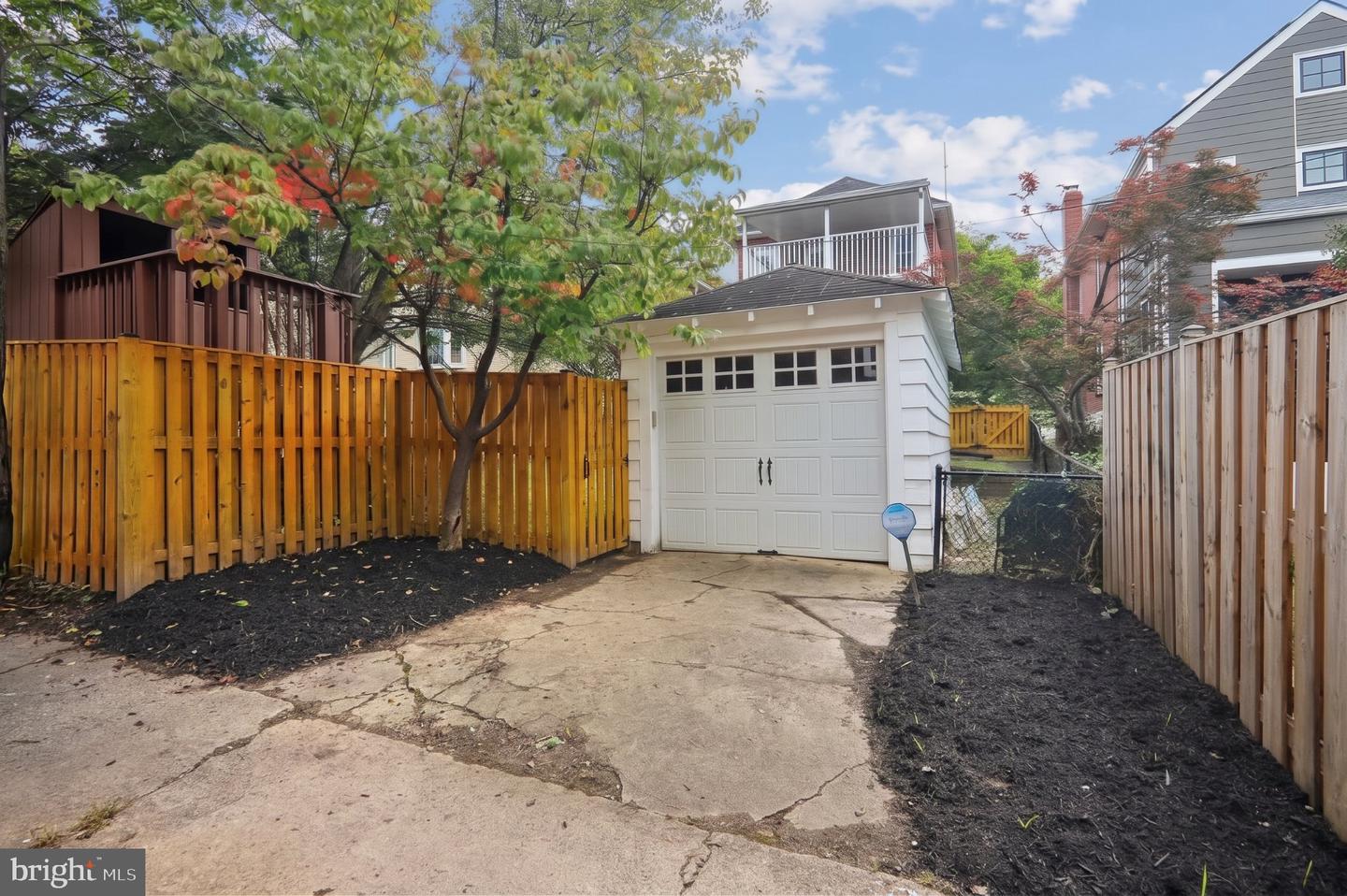 4007 Fessenden St Nw Property Photo 49