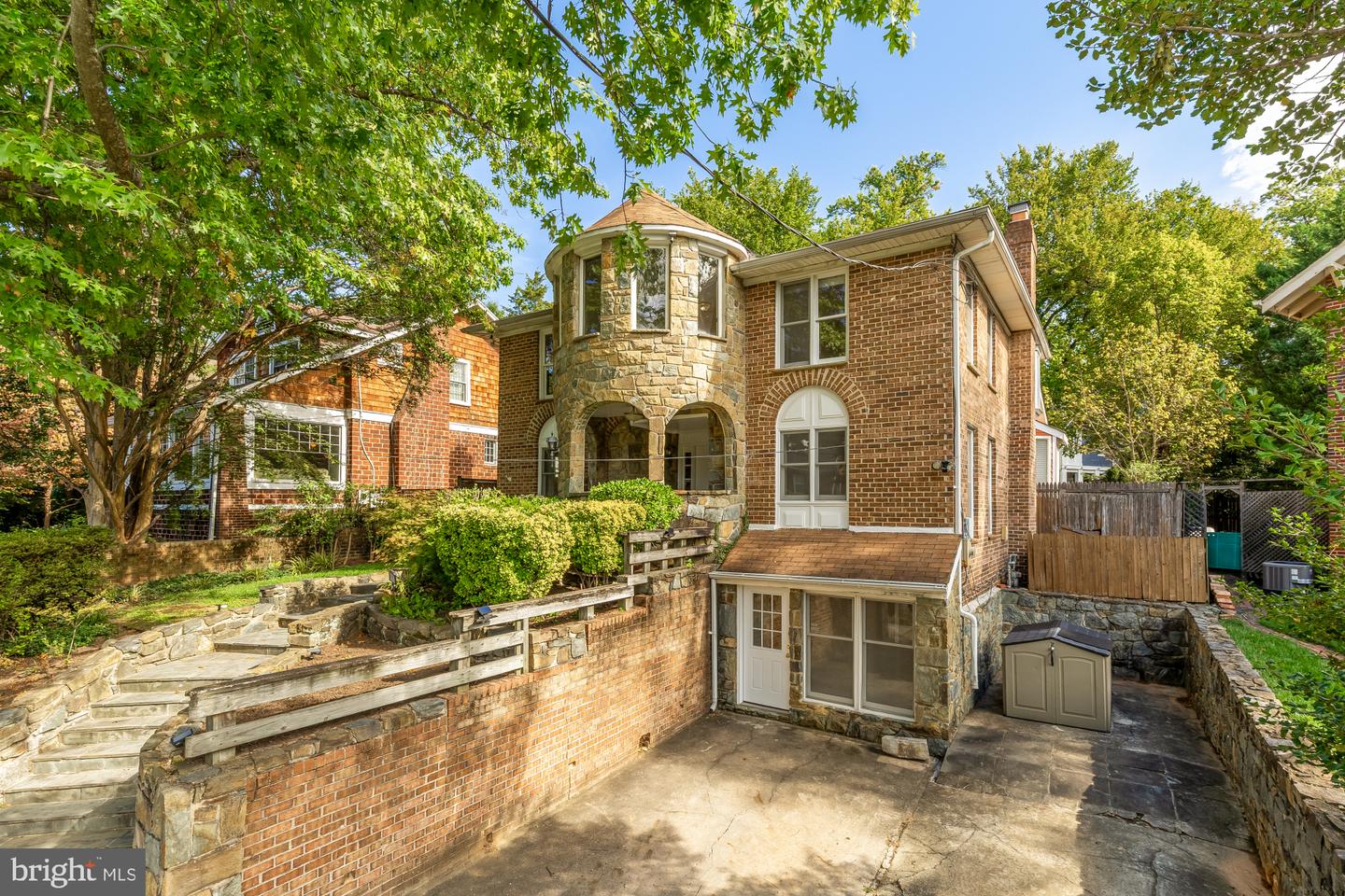 6117 Broad Branch Rd Nw Property Photo 4