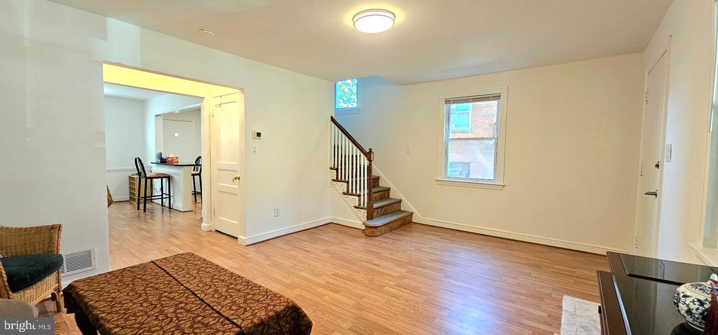 1229 Savannah Pl Se Property Photo 8