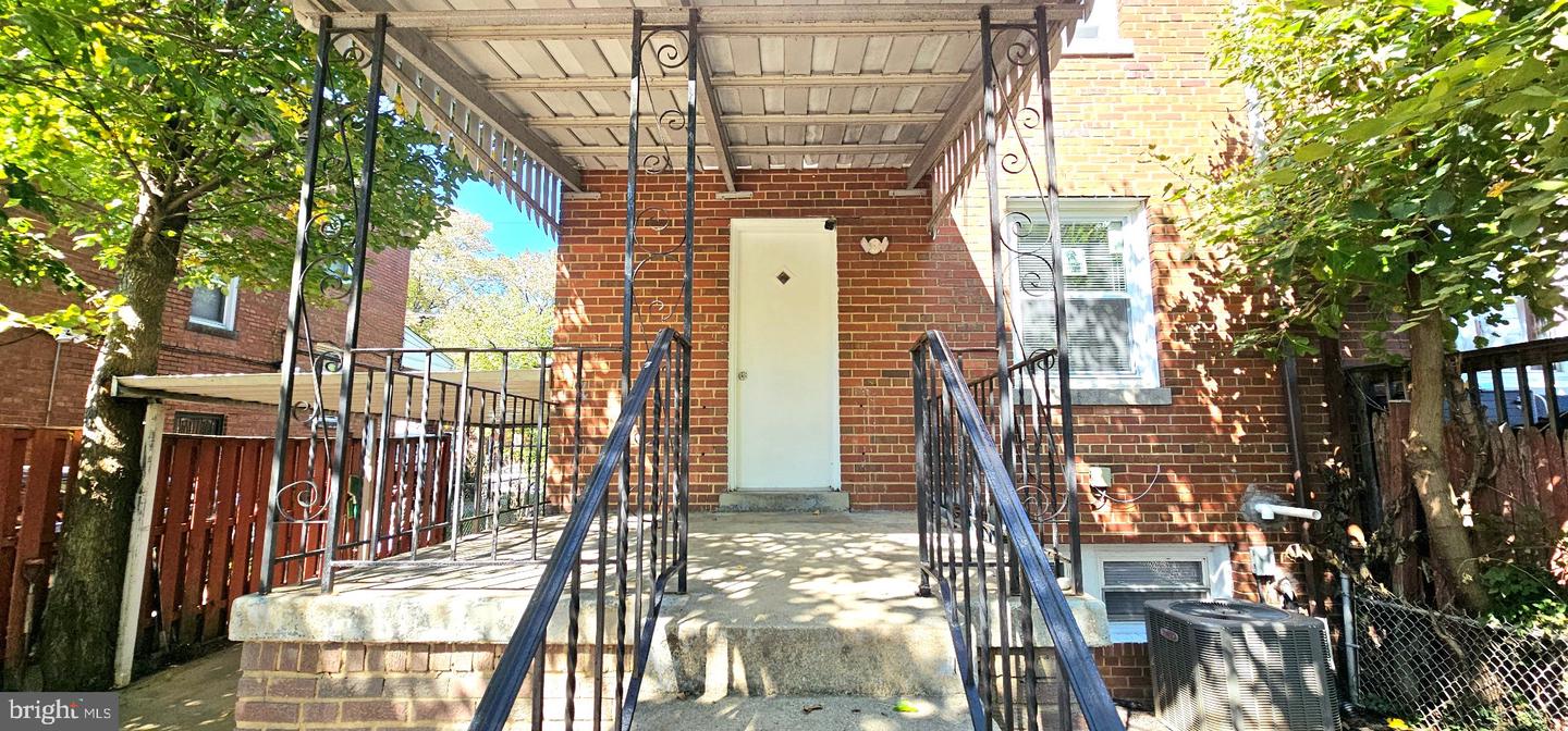 1229 Savannah Pl Se Property Photo 36