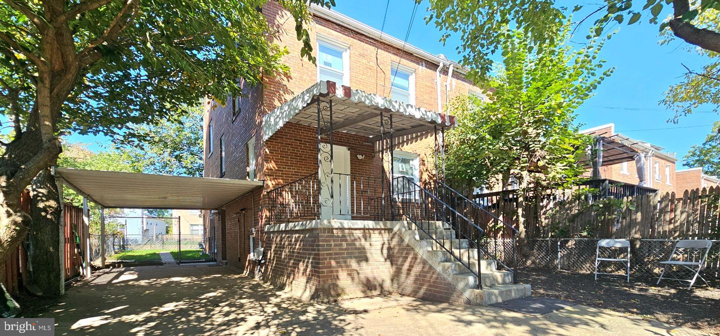 1229 Savannah Pl Se Property Photo 39