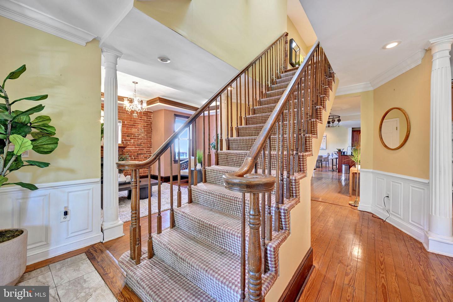 49 T St Nw Property Photo 2