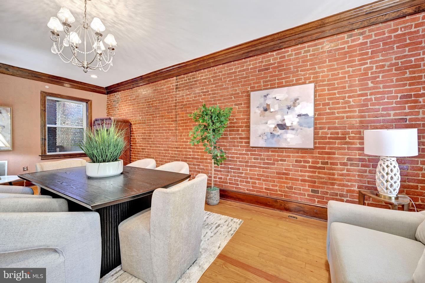 49 T St Nw Property Photo 12