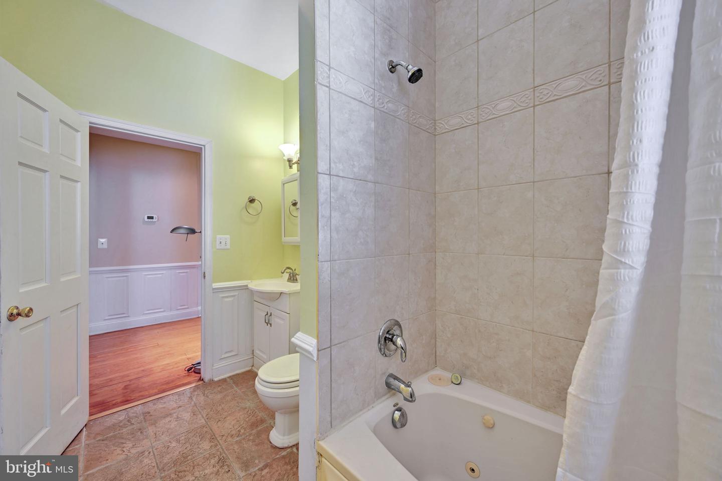 49 T St Nw Property Photo 26