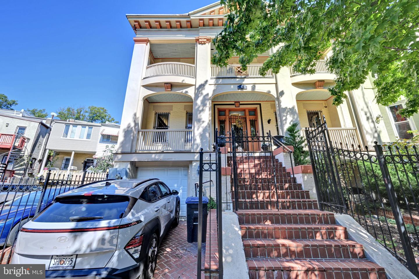 49 T St Nw Property Photo 45