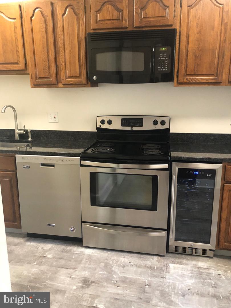 3249 B Sutton Pl Nw #b Property Photo 4