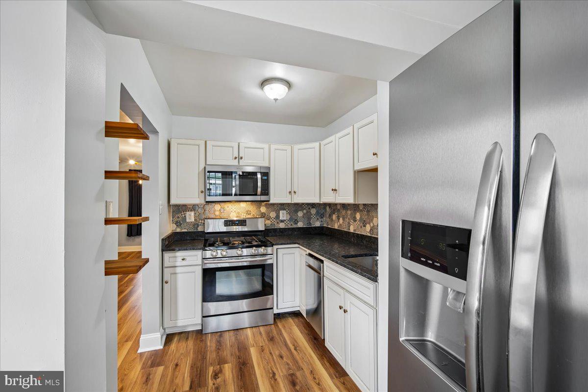 1830 H St Ne Property Photo 9