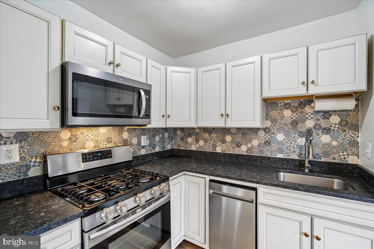 1830 H St Ne Property Photo 10