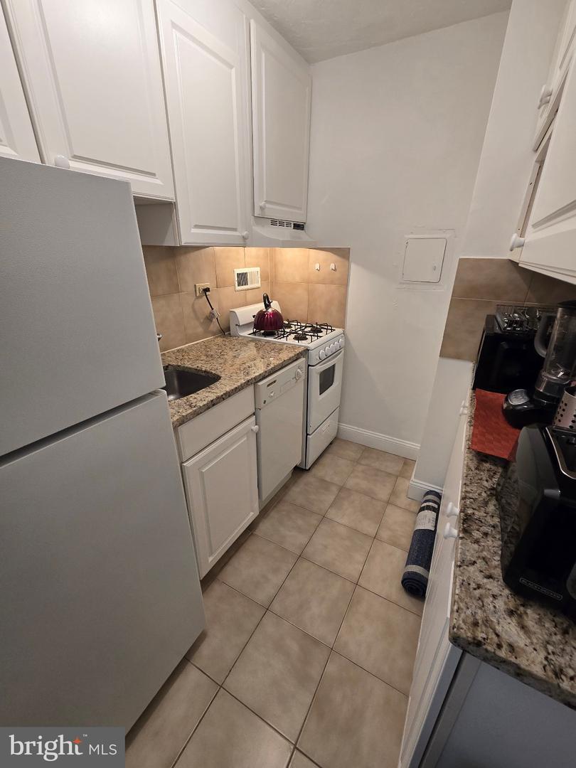 1420 N N St Nw #414 Property Photo 6