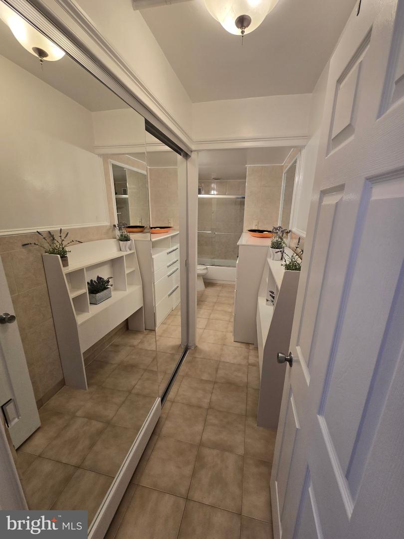 1420 N N St Nw #414 Property Photo 7