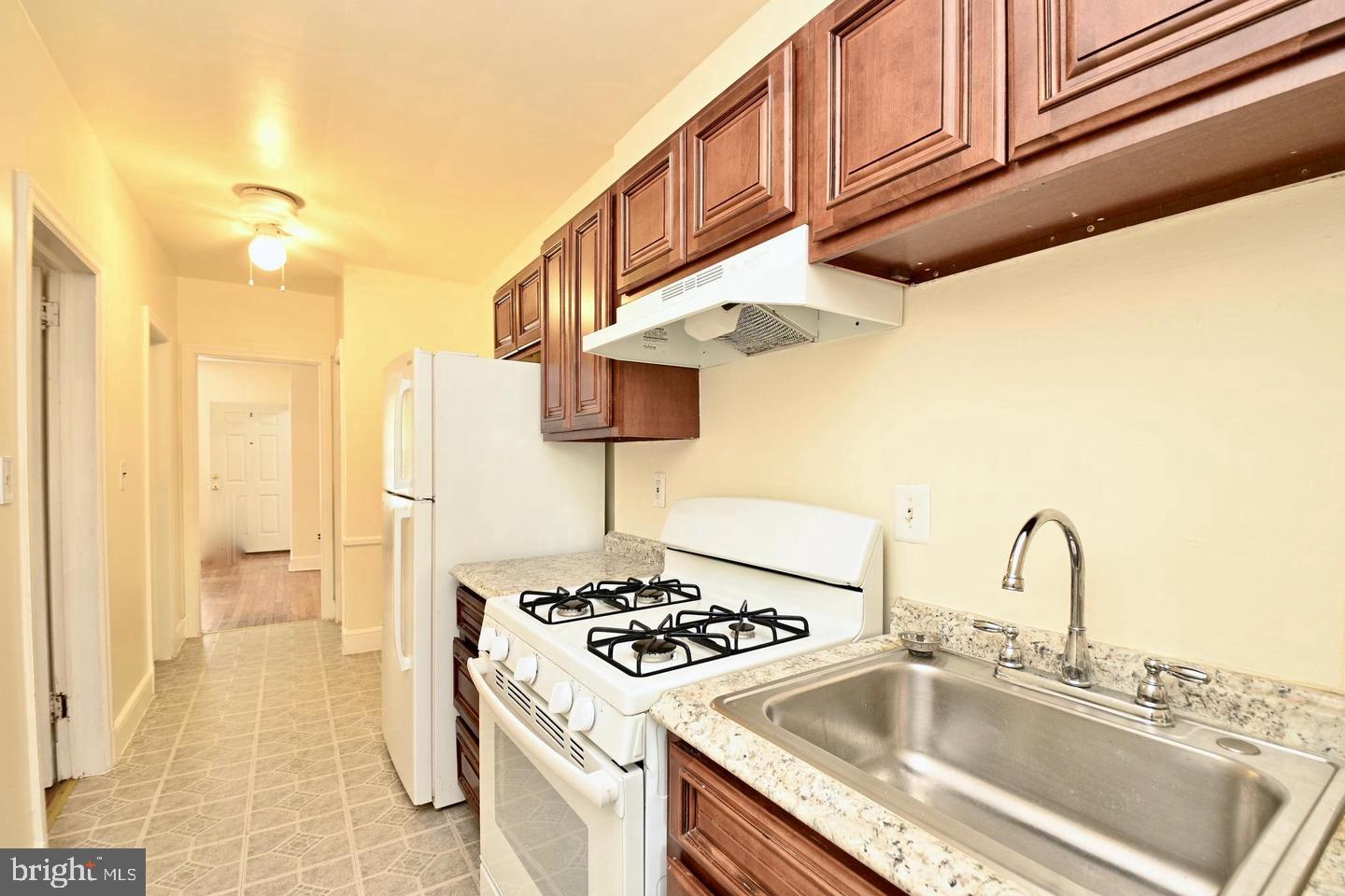 1840 Independence Ave Se Property Photo 25