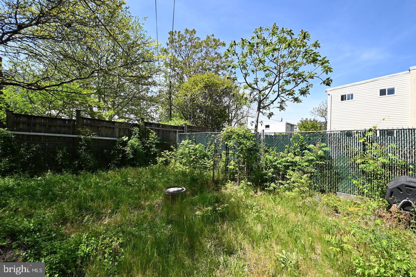 1840 Independence Ave Se Property Photo 37