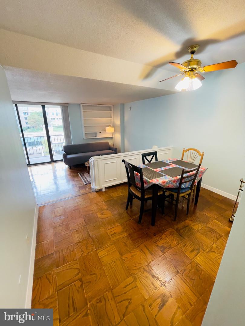 2201 L St Nw #715 Property Photo 4