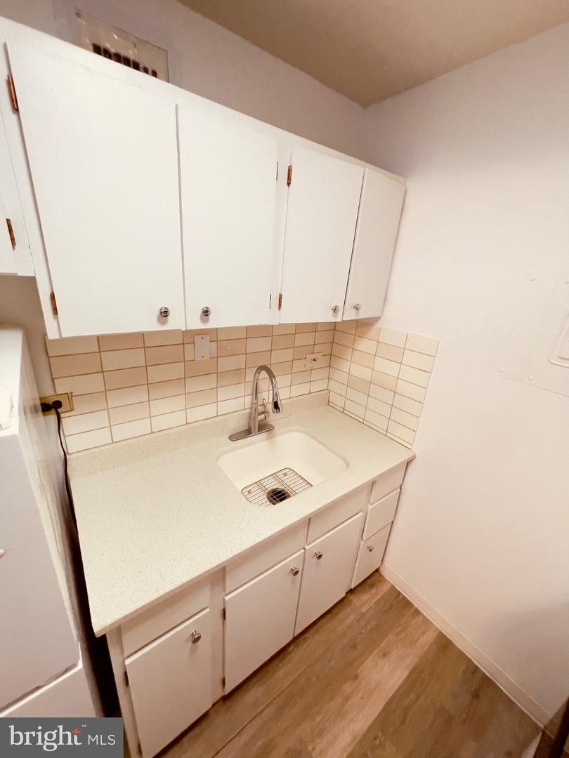 2201 L St Nw #715 Property Photo 11