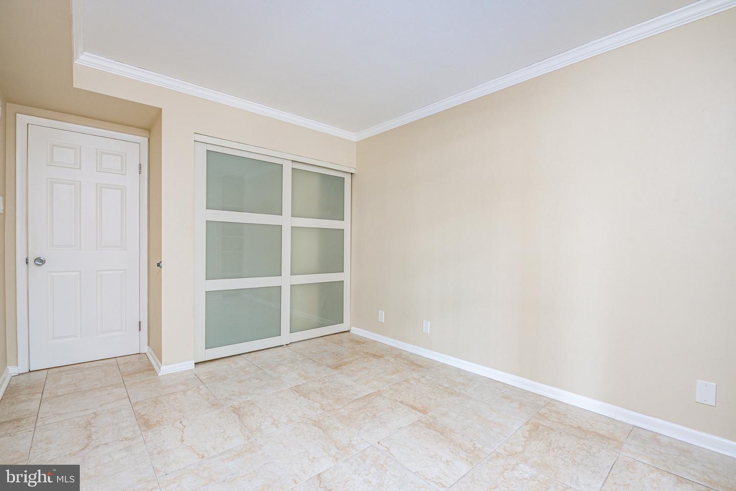1140 23rd St Nw #203 Property Photo 15