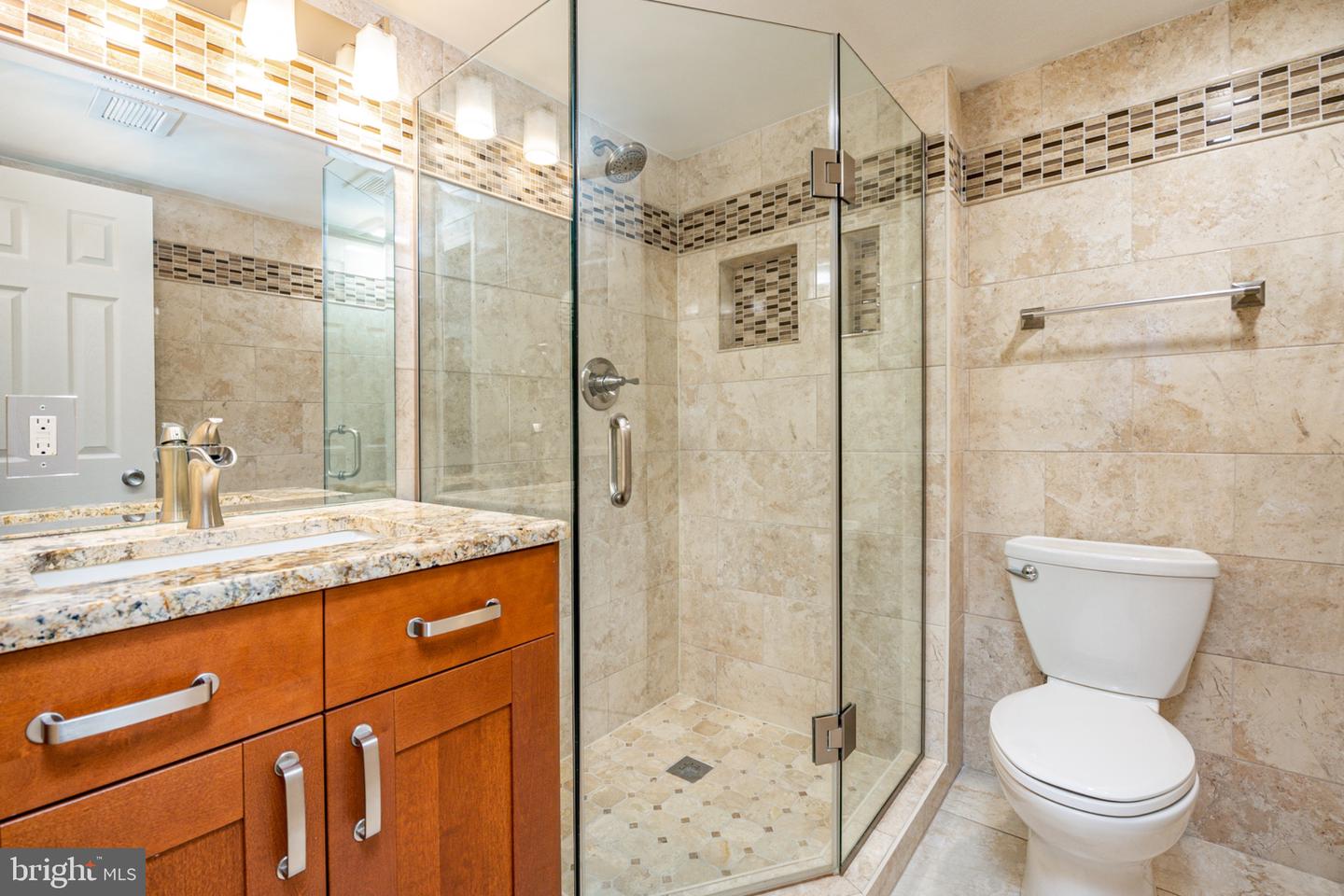 1140 23rd St Nw #203 Property Photo 17