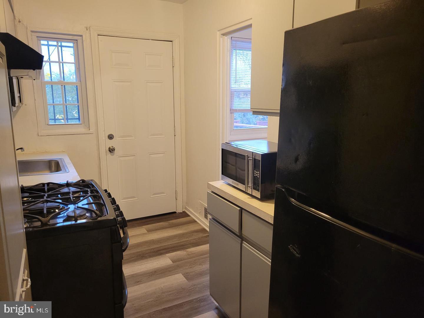147 Mississippi Ave Se Property Photo 4