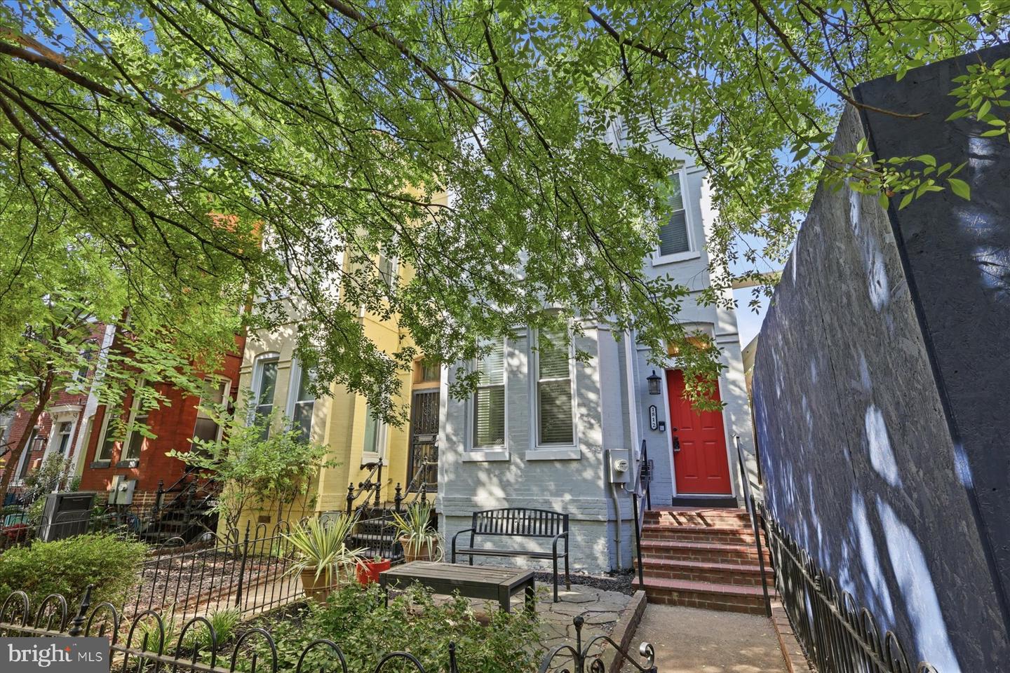 1812 6TH ST NW Property Photo 1