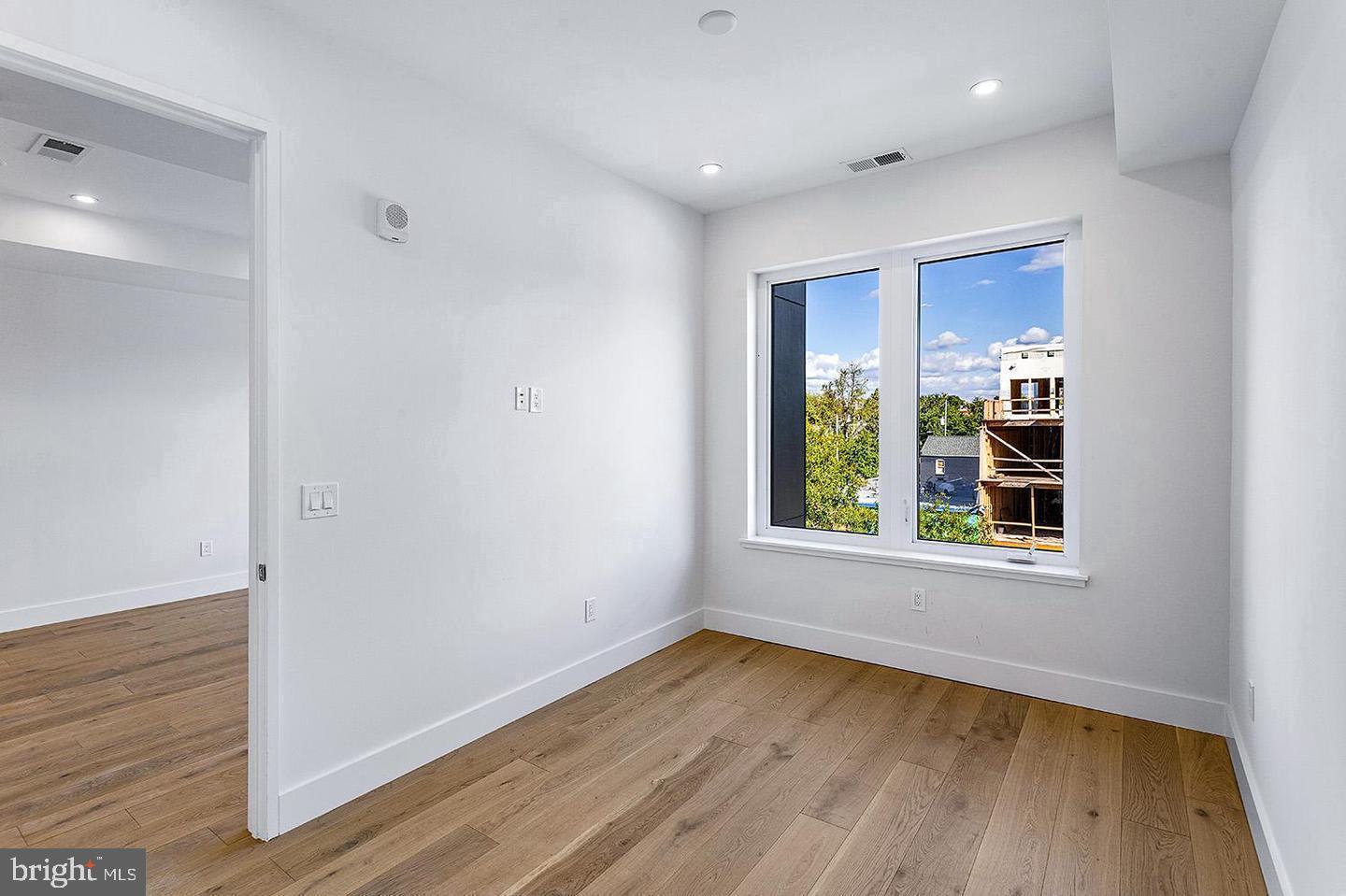 4804 Georgia Ave Nw #ph2 Property Photo 12