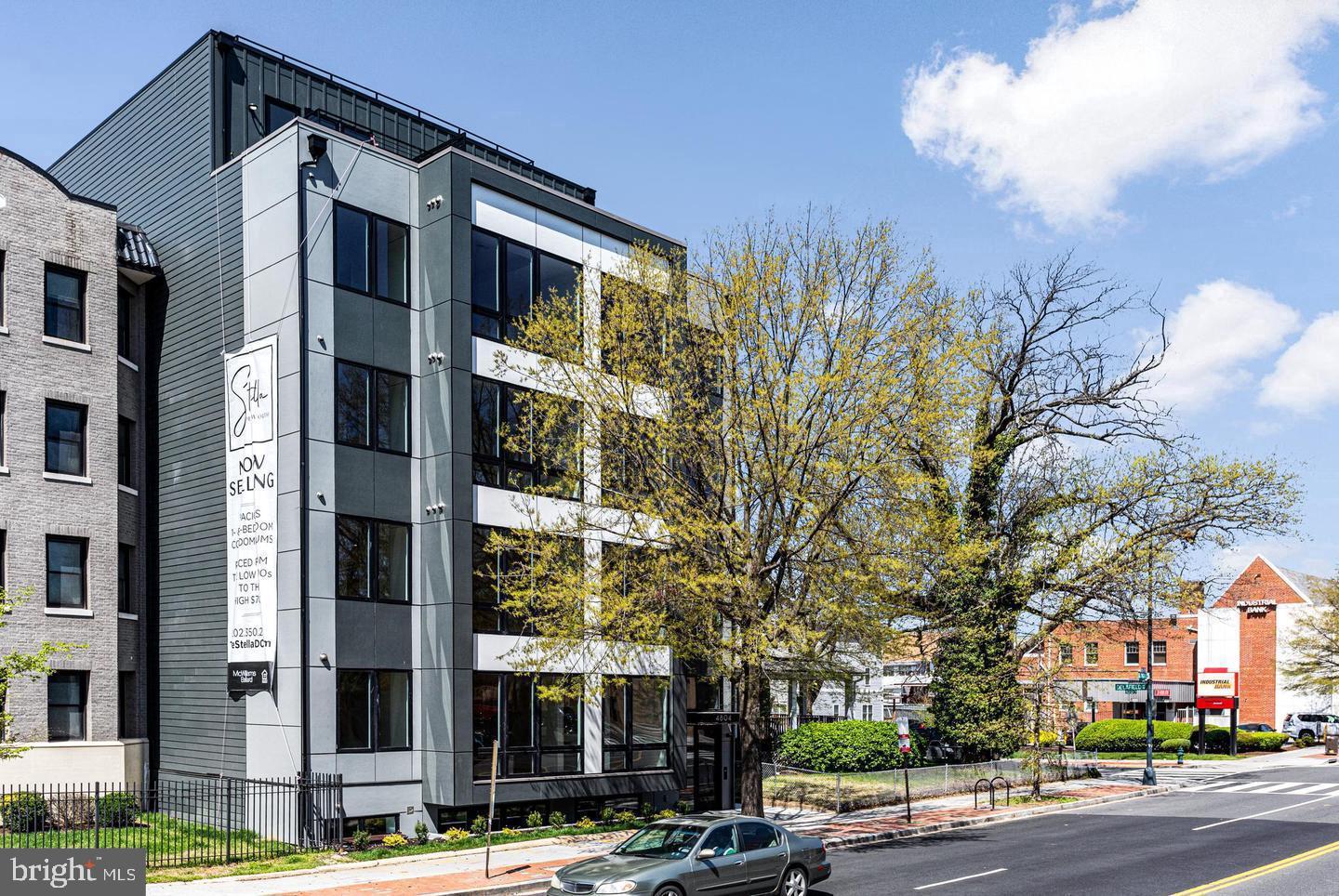4804 Georgia Ave Nw #ph2 Property Photo 30