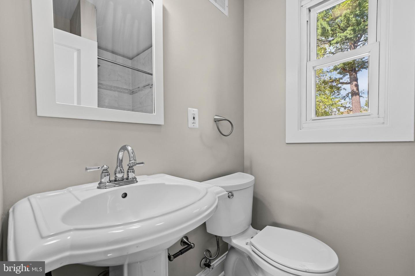 4428 Hunt Pl Ne Property Photo 23