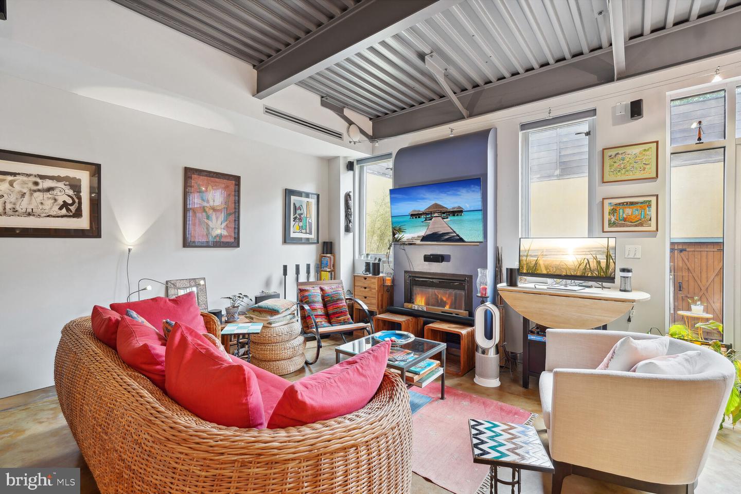 2351 Champlain St Nw #c3 Property Photo 4